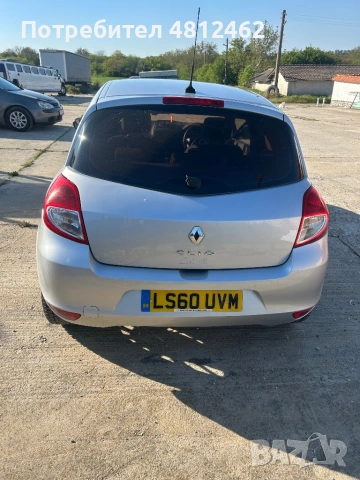 Renault Clio, снимка 6 - Автомобили и джипове - 54480519