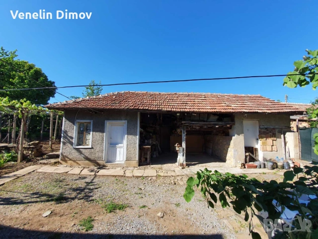 Къща и стопански постройки до Велико Търново , снимка 8 - Къщи - 54141642