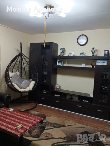 продава къща в Нова Загора, снимка 3 - Къщи - 54753109