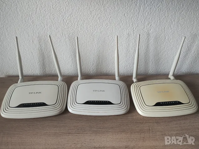 3 броя рутери TP-link TL-WR842ND, снимка 2 - Рутери - 55480679