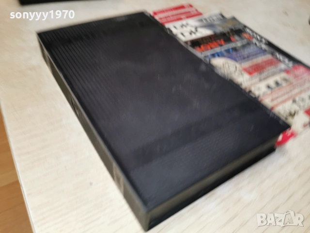 БЪГС БЪНИ VHS VIDEO 1906261233L1, снимка 14 - Други жанрове - 54968258