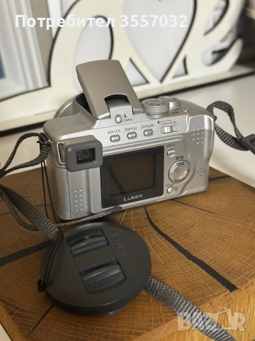 Ретро фотоапарат Panasonic Lumix DMC-FZ3, снимка 3 - Фотоапарати - 55004138