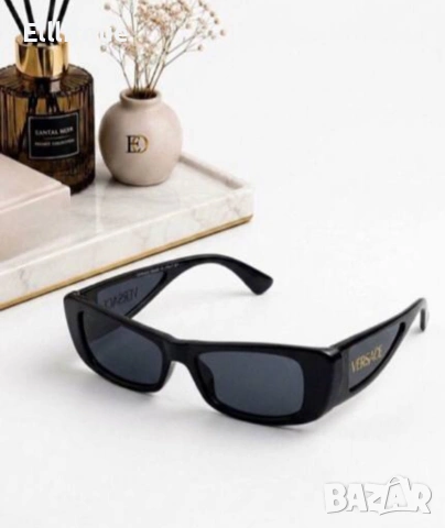 очила Versace 