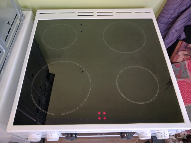 Печка с керамичен плот GORENJE - 60см, снимка 11 - Печки, фурни - 55061626