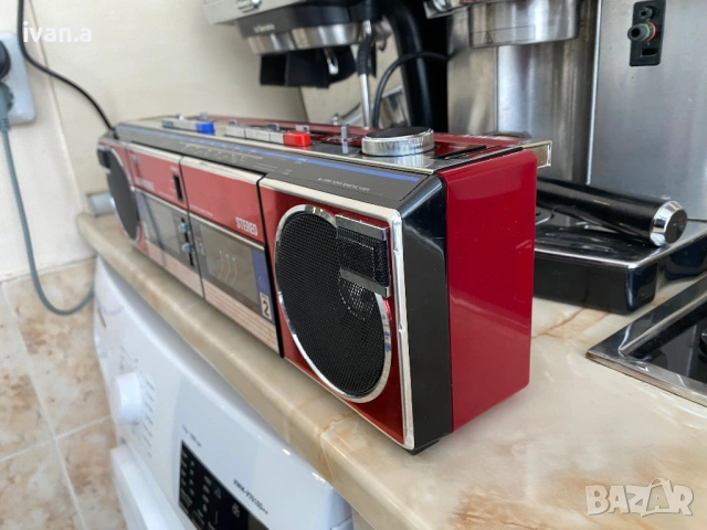 Aiwa CS-W660, снимка 4 - Радиокасетофони, транзистори - 54165823