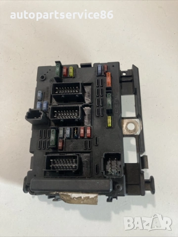 Блок с предпазители (BSM) за Citroen C5 2.0 Hdi (2005) 9657608580