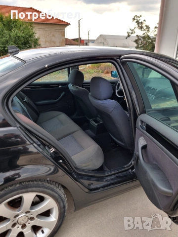 BMW 318 Газ бензин Автоматик, снимка 17 - Автомобили и джипове - 55072602