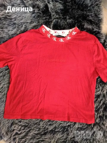 Червена дамска тениска Calvin Klein , снимка 2 - Тениски - 55508033