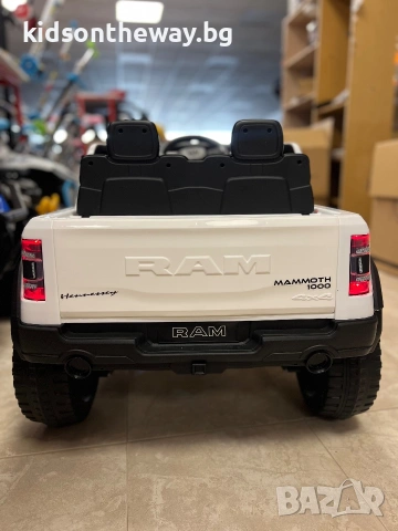 Акумулаторна джипка Dodge Ram, снимка 4 - Детски велосипеди, триколки и коли - 55050847
