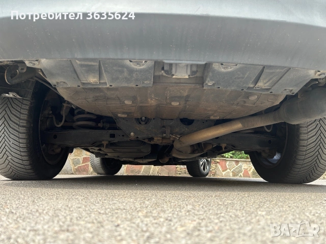 Toyota Rav4 2.2 D-4D 4x4, 150 к.с., 153800 км, КАТО НОВА !, снимка 12 - Автомобили и джипове - 55052039
