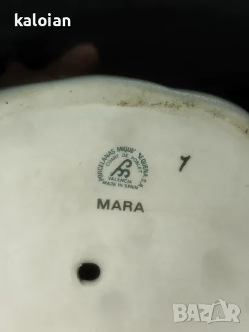 Фигурка от глазиран порцелан „Момиче с шапка“ на Porcelanas Miquel Requena, снимка 9 - Статуетки - 55579648