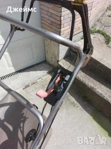 Бензинова самоходна косачка Honda , снимка 11 - Градинска техника - 54132239