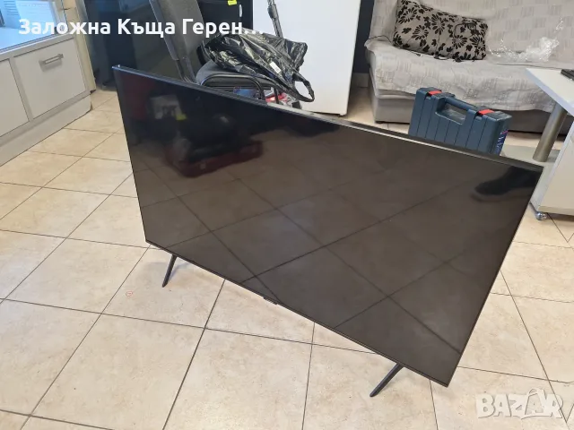 Smart TV Samsung UE43CU7172, снимка 3 - Телевизори - 55624416