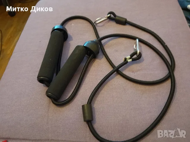 Фитнес ластик с дръжки нов