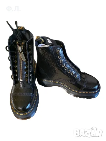 Dr.Martens Black Limited Edition