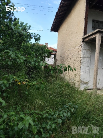 Продавам къща в село Оборище, снимка 2 - Къщи - 54730106