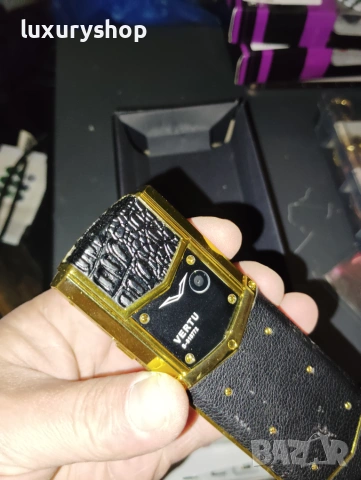 БЕЗПЛАТНА ДОСТАВКА! Vertu Signature Gold + Aligattore Skin, цена: 100 евро, снимка 8 - Vertu - 54975332