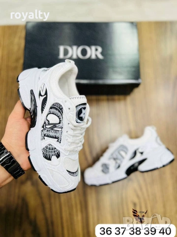 Dior Нови Дамски Маратонки [36-41 Номер], снимка 3 - Маратонки - 55038546