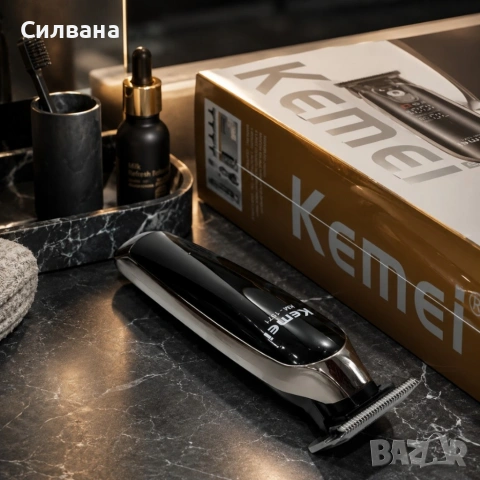 Професионална машинка Kemei KM-1571, снимка 3 - Машинки за подстригване - 55187286