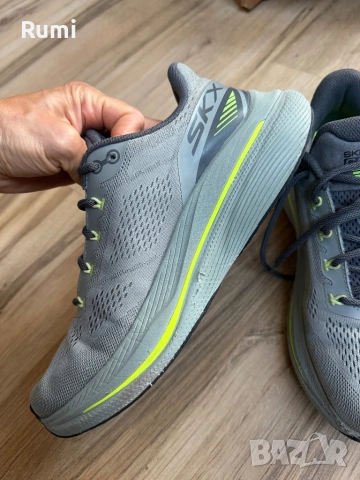 Оригинални  маратонки Skechers Max Cushioning Propulsion  ! 41 н, снимка 3 - Маратонки - 51724896