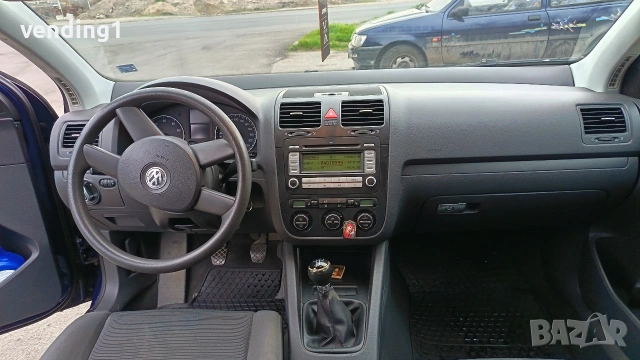 VW Golf, снимка 4 - Автомобили и джипове - 54199756