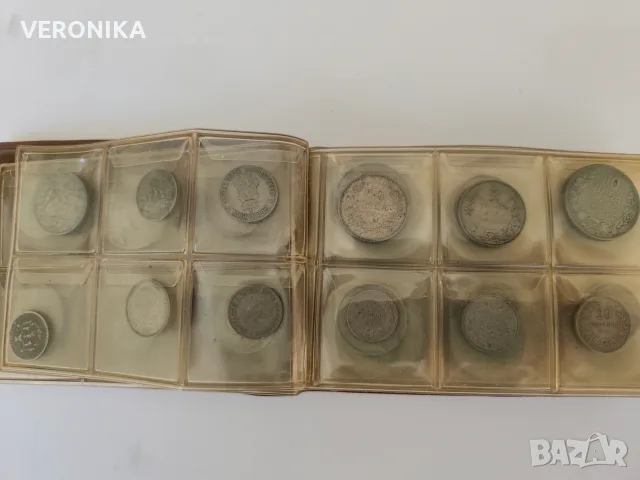 Отличен класьор с  царски монети -48броя, снимка 9 - Нумизматика и бонистика - 55631117