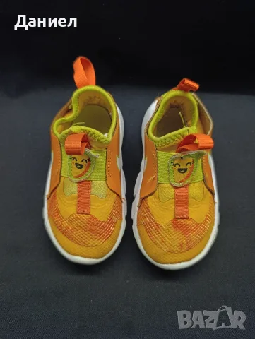 Детски маратонки Nike, снимка 2 - Детски маратонки - 55596084