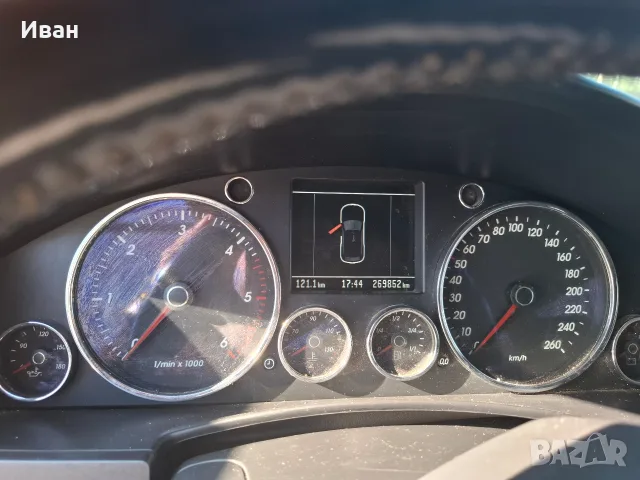 Продавам Touareg 2.5TDI, снимка 10 - Автомобили и джипове - 55684225