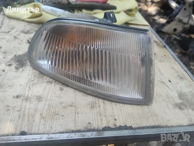 Мигач Десен За Хонда Сивик 1993г / Honda Civic 1993y