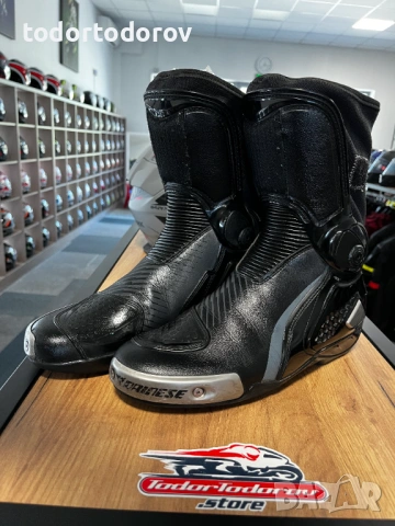 Mото ботуши DAINESE TORQUE D1 OUT 43,всички протектори,подвижна става 252.30 лв. / 129 €