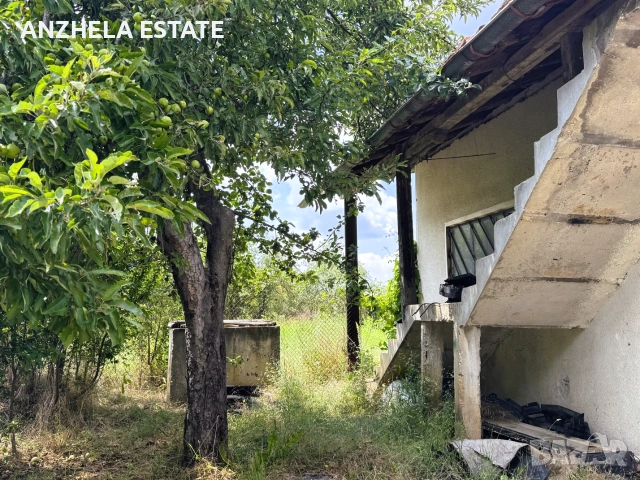 Масивна сграда с парцел, гараж,депо, снимка 6 - Гаражи и паркоместа - 55235477
