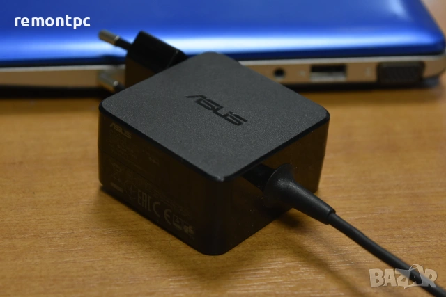 ASUS X201E 11 инчов . 4 GB DDR3 . 320 GB HDD - батерия и зарядно, снимка 13 - Лаптопи за работа - 55262347