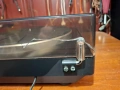 Продава се грамофон Lenco L-133. , снимка 7