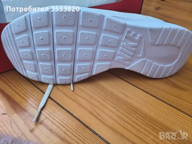  Дамски Маратонки Nike, снимка 2 - Спортни обувки - 55456973
