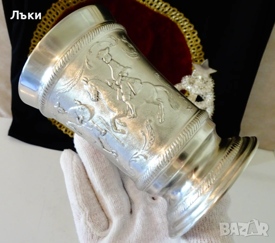 Калаена чаша с Ездачи в кралски одежди. , снимка 5 - Антикварни и старинни предмети - 54554453