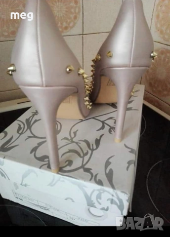 Дамски обувки, снимка 10 - Дамски обувки на ток - 54021173