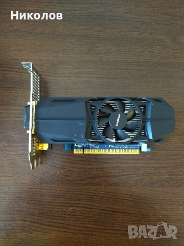 Продавам видео карта нископрофилна/стандартна GTX 750 OC 2GB