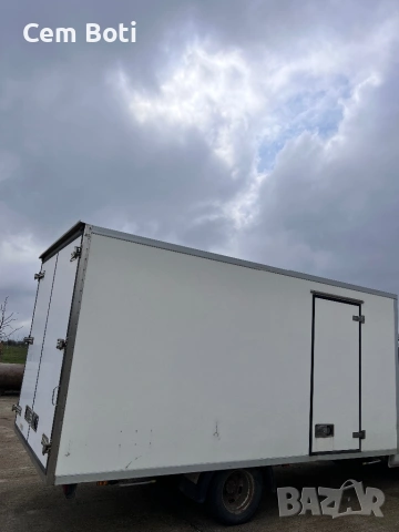 Хладилен Фургон