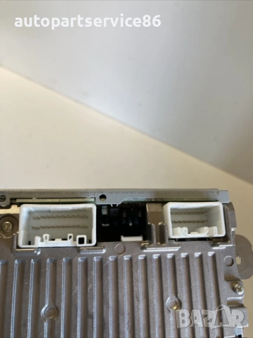 CD плейър за Mitsubishi Outlander 2.2 Di-D 177 hp (2012) 8701A352, снимка 2 - Части - 54738548