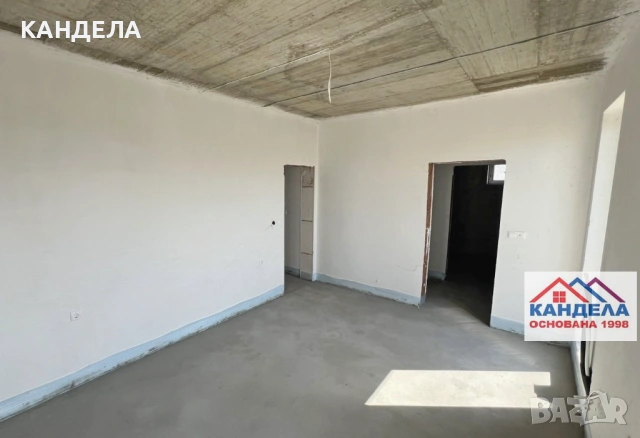 Едноетажна къща в с. Първенец, снимка 4 - Къщи - 54670239