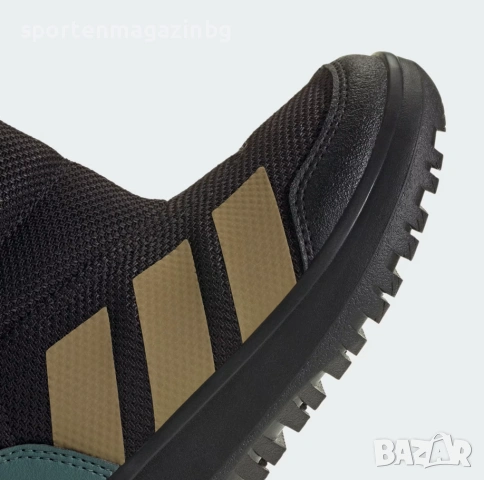 Детски ботуши Adidas Winterplay C, снимка 8 - Детски боти и ботуши - 54476967