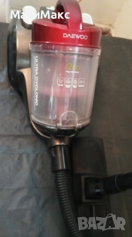 Прахосмукачка DAEWOO 1000W, снимка 4 - Прахосмукачки - 55199928