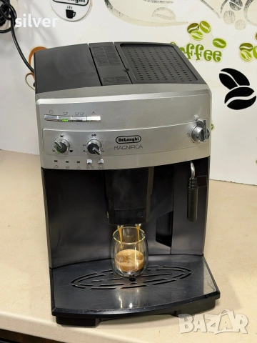 Кафемашина кафе автомат delonghi magnifica с гаранция, снимка 2 - Кафемашини - 54965506