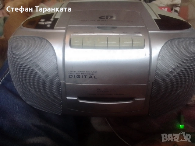 радио касетофон и CD player ProTech, снимка 2 - Радиокасетофони, транзистори - 55273877