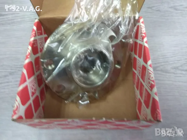 03106=0326178**NEU**FEBI**OPEL**ПОМПИЧКА ЗА ЧИСТАЧКИ**