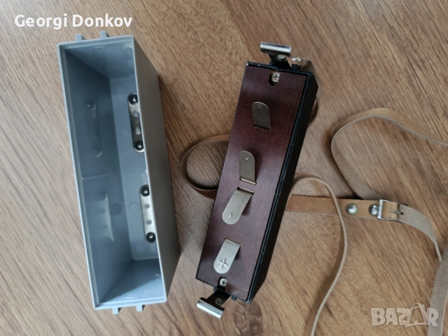 Ретро фото комплект от СССР – Експонометри Ленинград и Светкавица ФИЛ-11М (Norma), снимка 9 - Антикварни и старинни предмети - 55260563