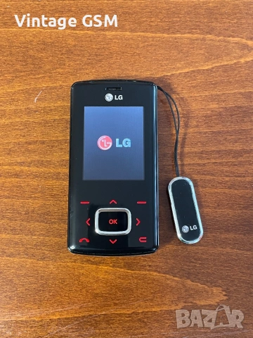 Телефон LG KG800