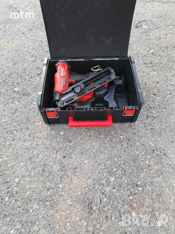 Акумулаторен такер MILWAUKEE M18 FN15GA-0X,, снимка 2 - Други инструменти - 54921305