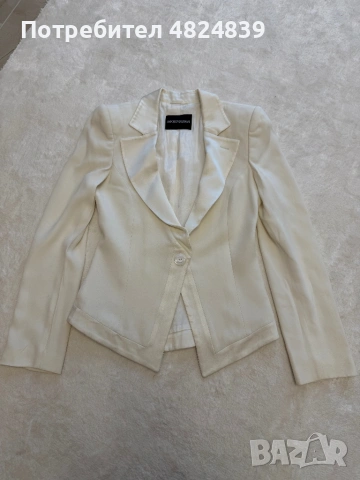 Бяло сако Emporio Armani