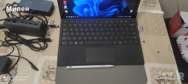 Microsoft Surface Pro 6, i5-8350U, 8Gb RAM, 256 SSD пълен комплект, снимка 2 - Лаптопи за работа - 54634188
